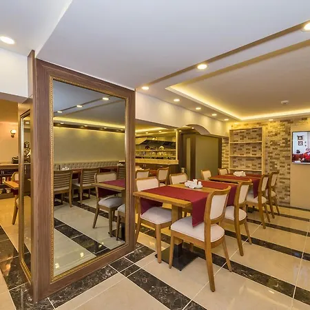 Otel Marmara Place Old 4*