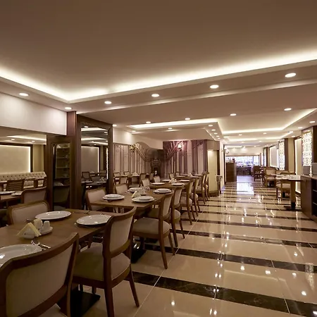 Marmara Place Old 3* Isztambul