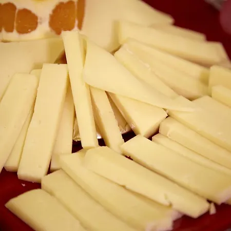 Marmara Place Old Hotel Istanboel